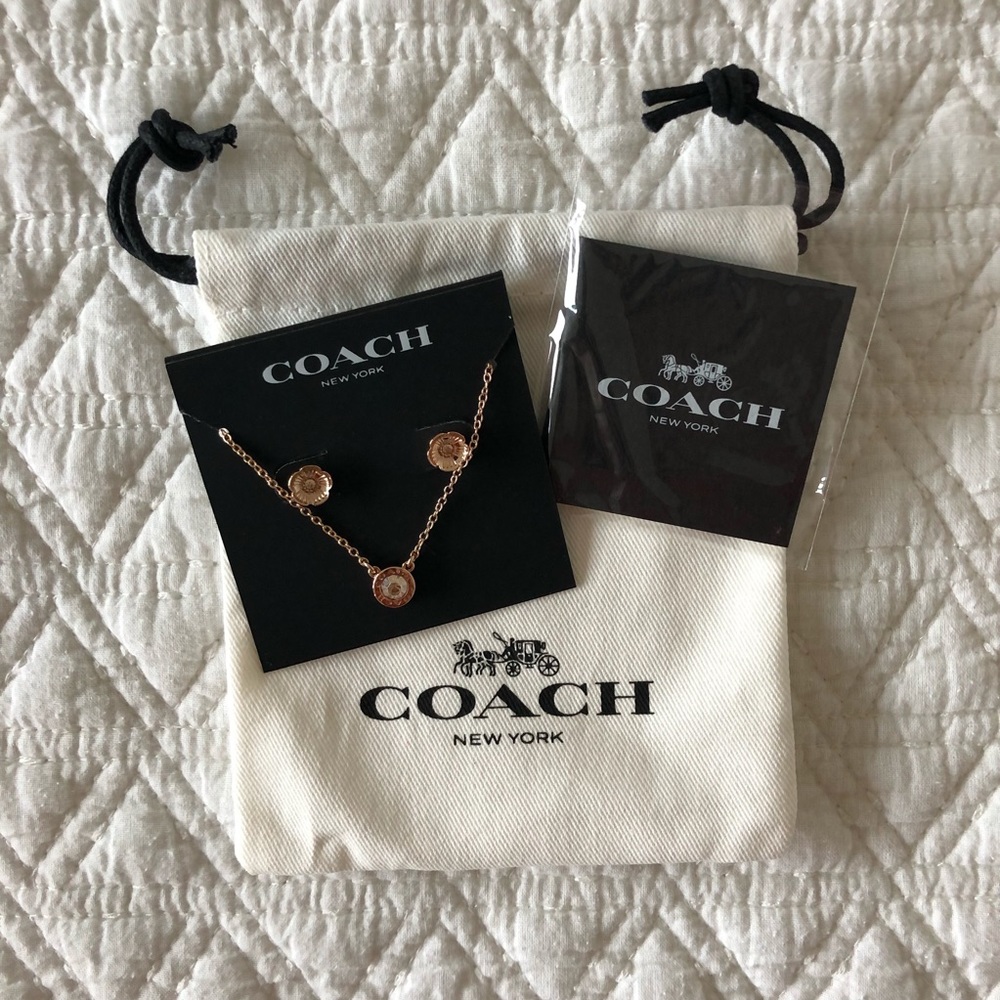 Coach Open Circle Necklace And Tea Rose Stud Set